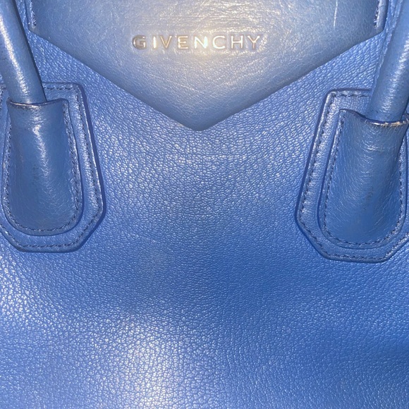 Authentic Givenchy antigona - Picture 3 of 6